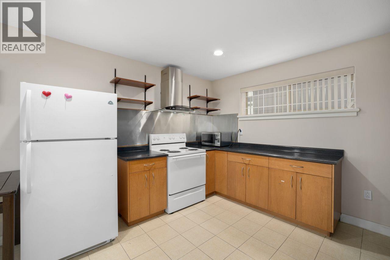 1556 W 62nd Avenue, Vancouver, British Columbia  V6P 2E9 - Photo 29 - R3066394