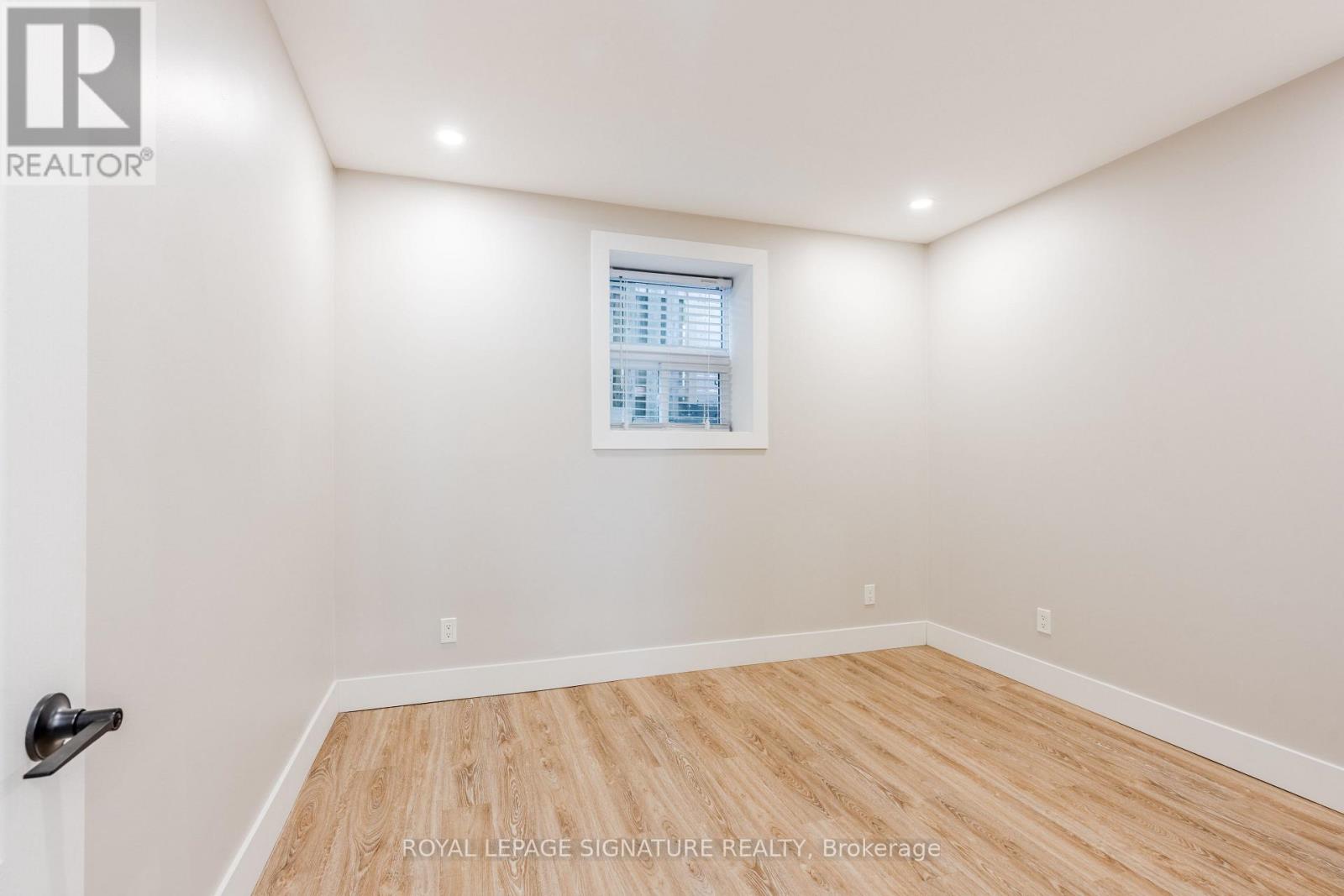 1 - 1 Hassard Avenue, Toronto, Ontario  M4K 3N3 - Photo 15 - E12403260