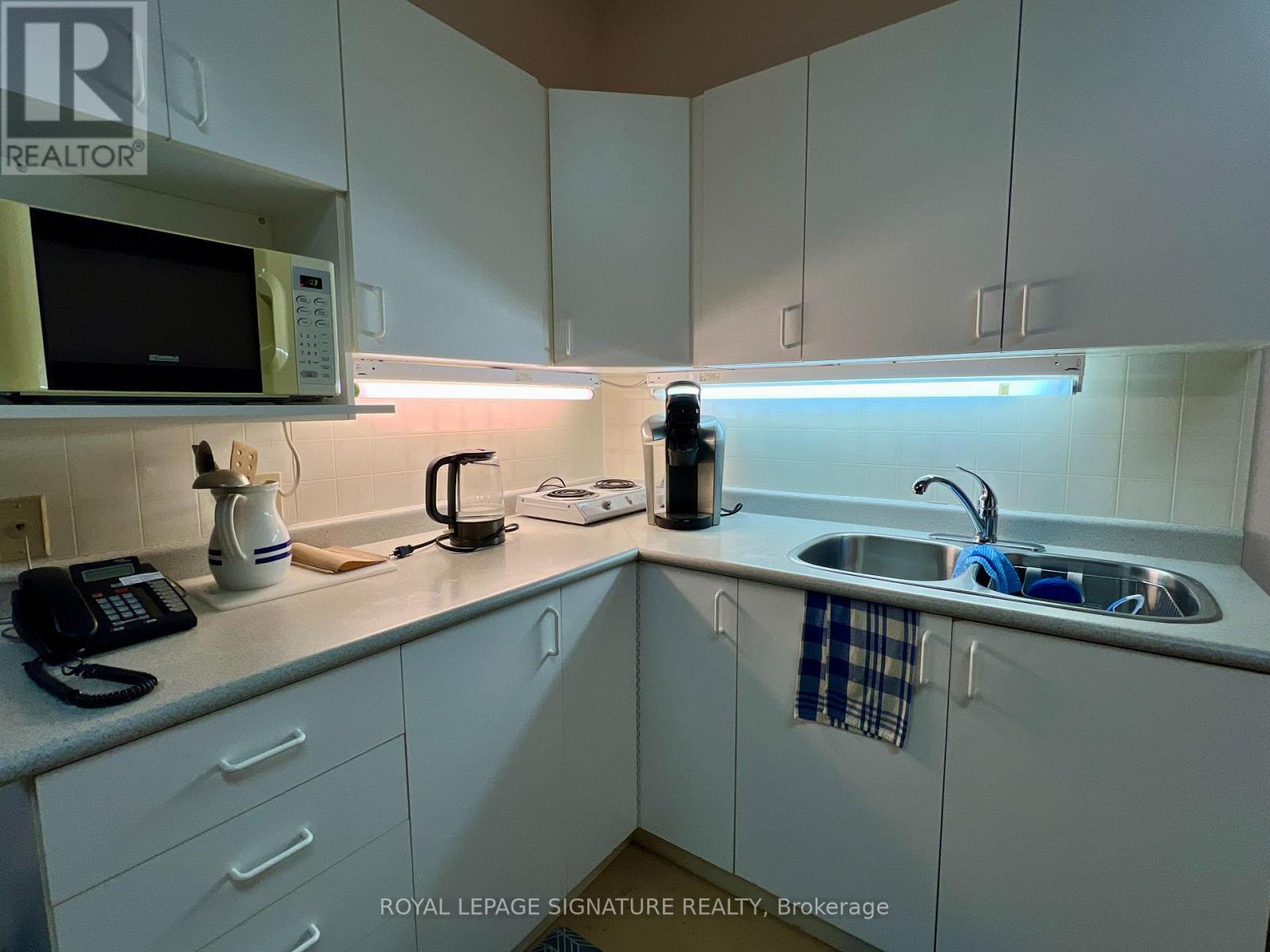 75 - 556 Edward Avenue, Richmond Hill, Ontario  L4C 9Y5 - Photo 6 - N12508312