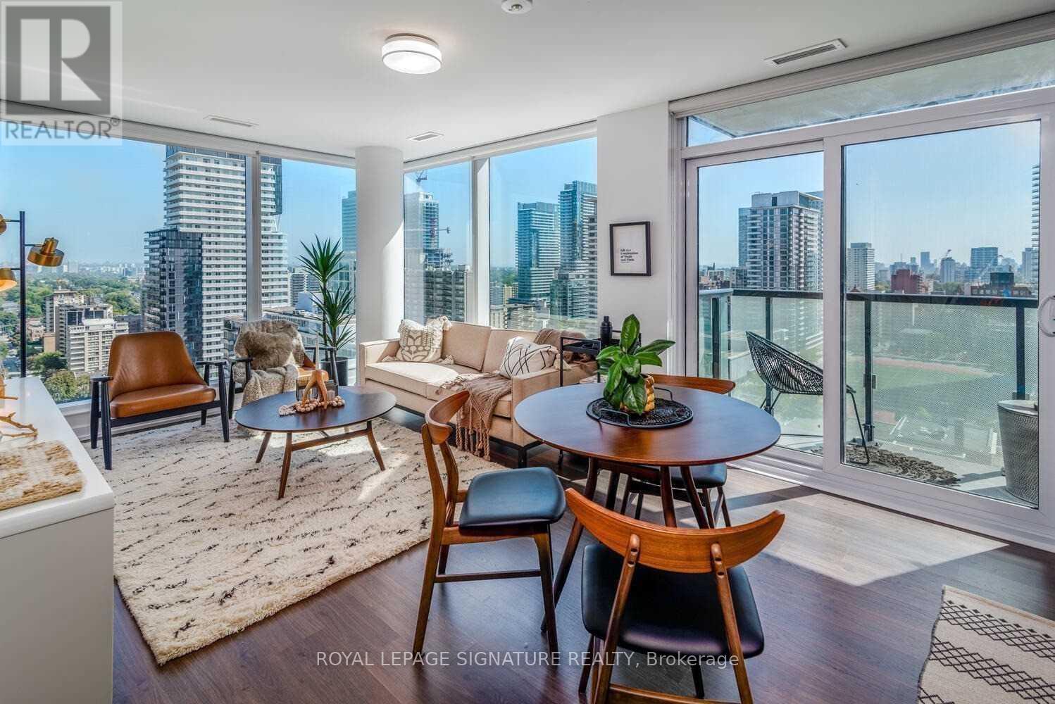 1310 - 18 Erskine Avenue, Toronto, Ontario  M4P 0C9 - Photo 1 - C12531254