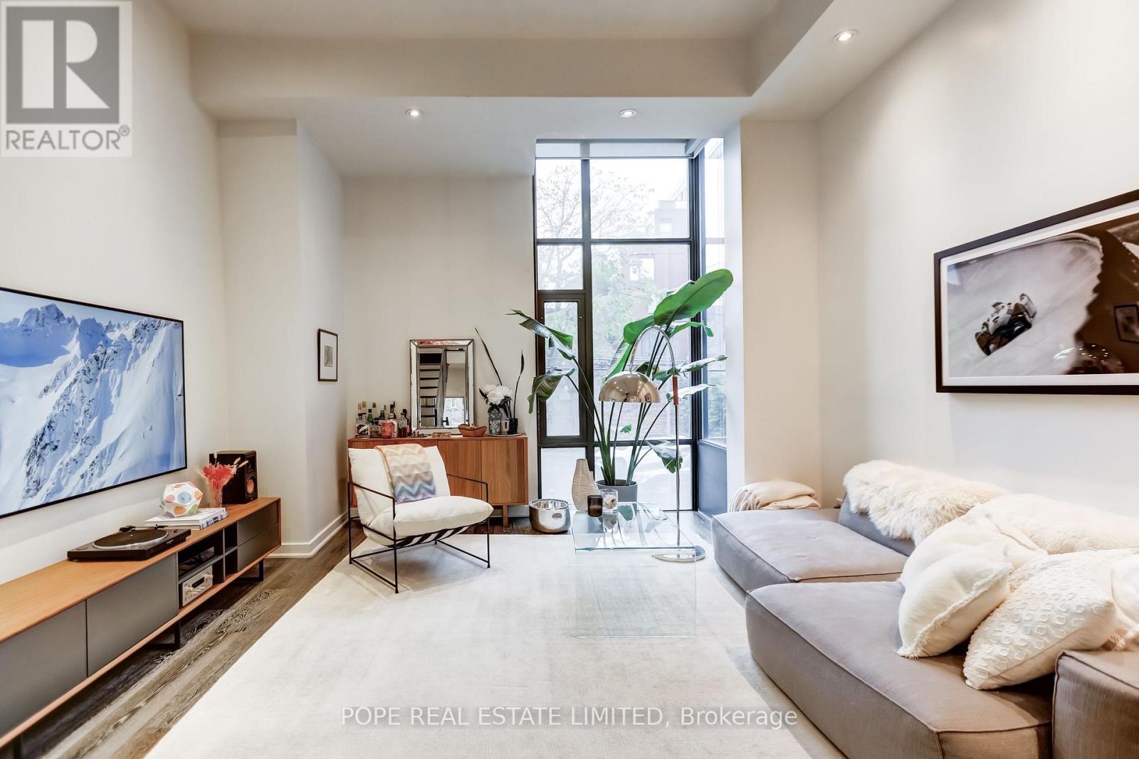 9a Gilead Place, Toronto, Ontario  M5A 3C8 - Photo 7 - C12531264