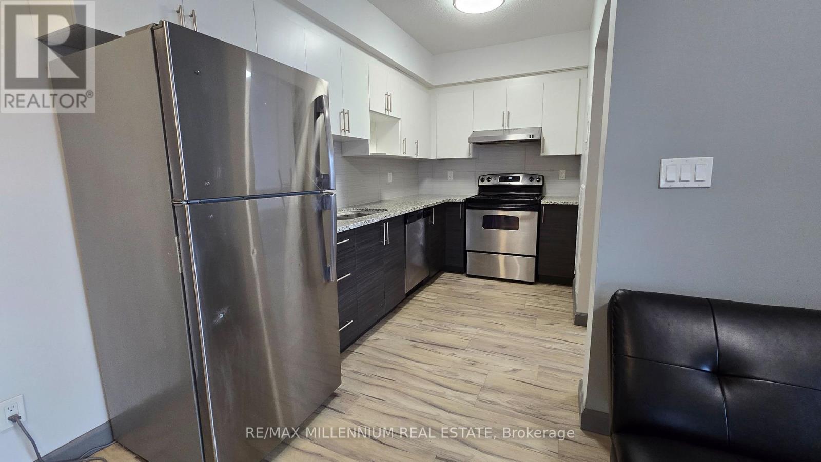 1103 - 258 Sunview Street, Waterloo, Ontario  N2L 3V9 - Photo 8 - X12526938