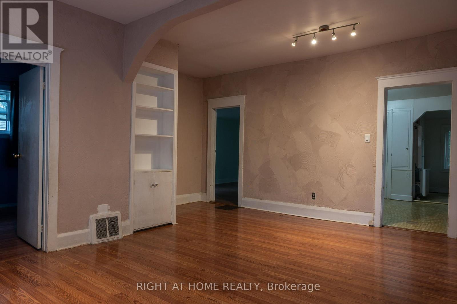 22 Westmount Street, Oshawa, Ontario  L1J 4W9 - Photo 6 - E12531262