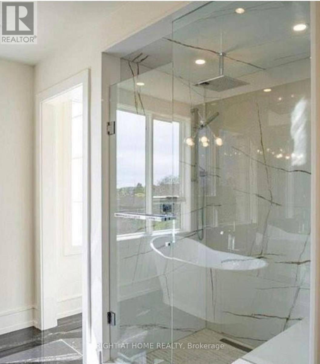 33 Cartwright Avenue W, Toronto, Ontario  M6A 1T8 - Photo 11 - W12531274