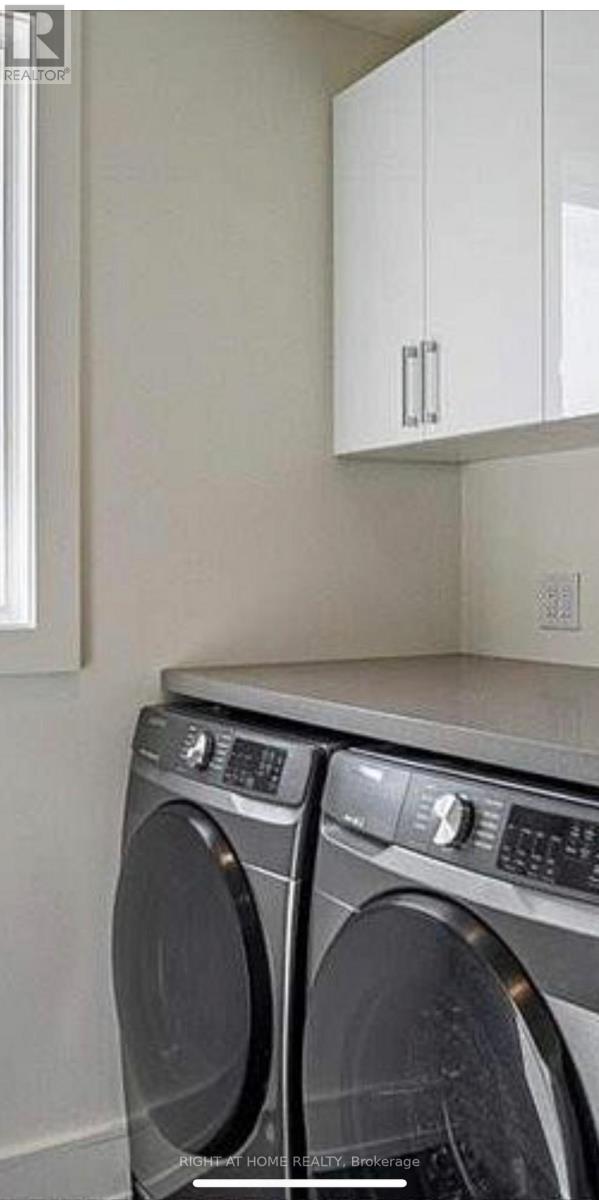 33 Cartwright Avenue W, Toronto, Ontario  M6A 1T8 - Photo 19 - W12531274