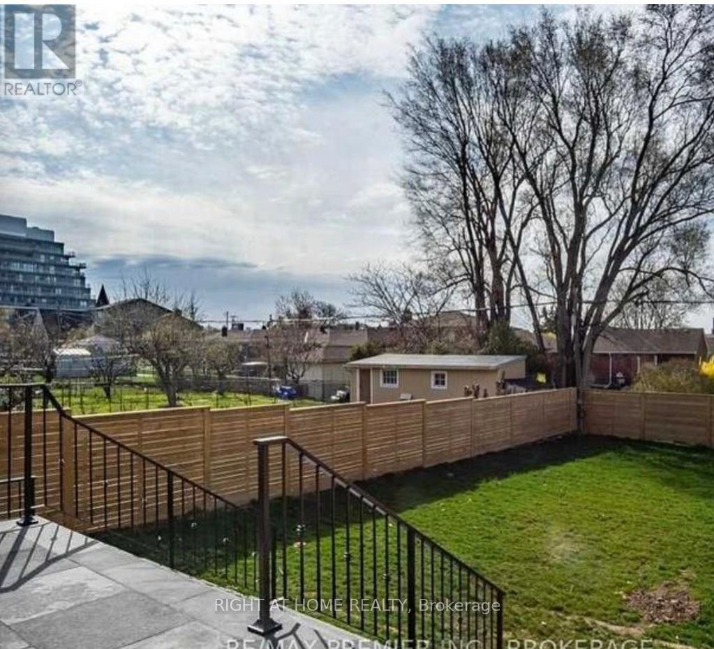 33 Cartwright Avenue W, Toronto, Ontario  M6A 1T8 - Photo 25 - W12531274