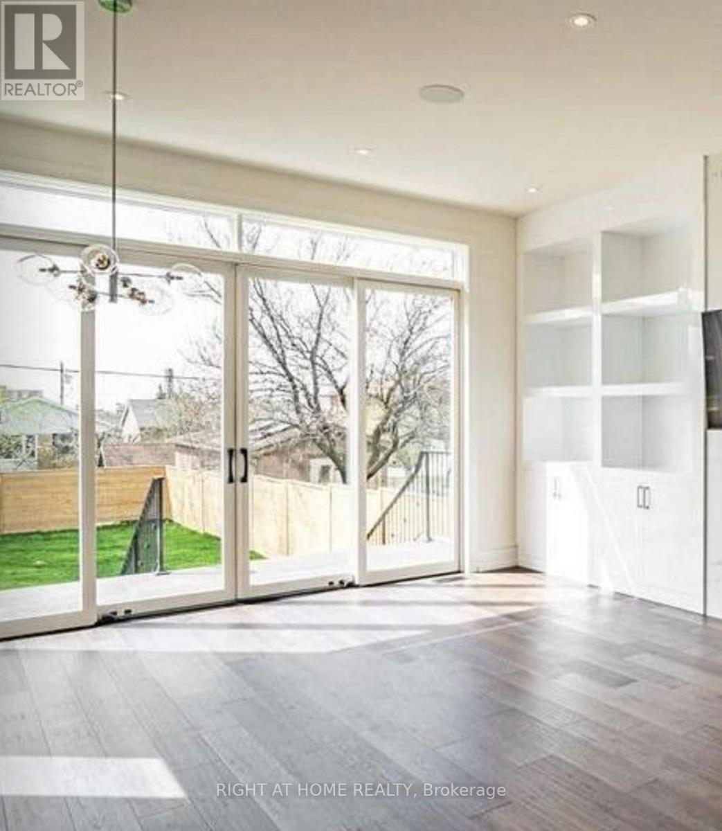 33 Cartwright Avenue W, Toronto, Ontario  M6A 1T8 - Photo 6 - W12531274