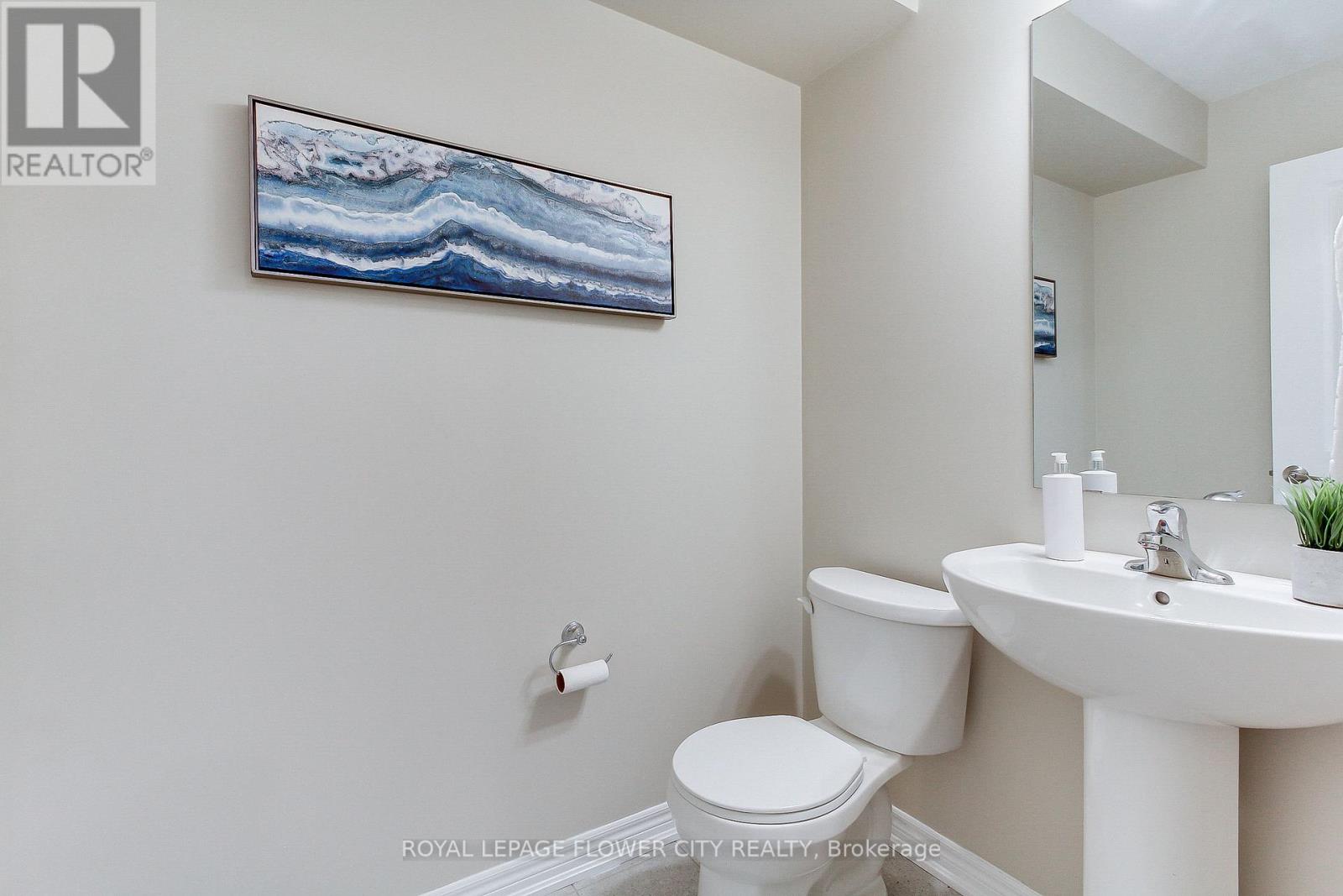 28 Wilkerson Street, Thorold, Ontario  L2V 0G4 - Photo 18 - X12531242