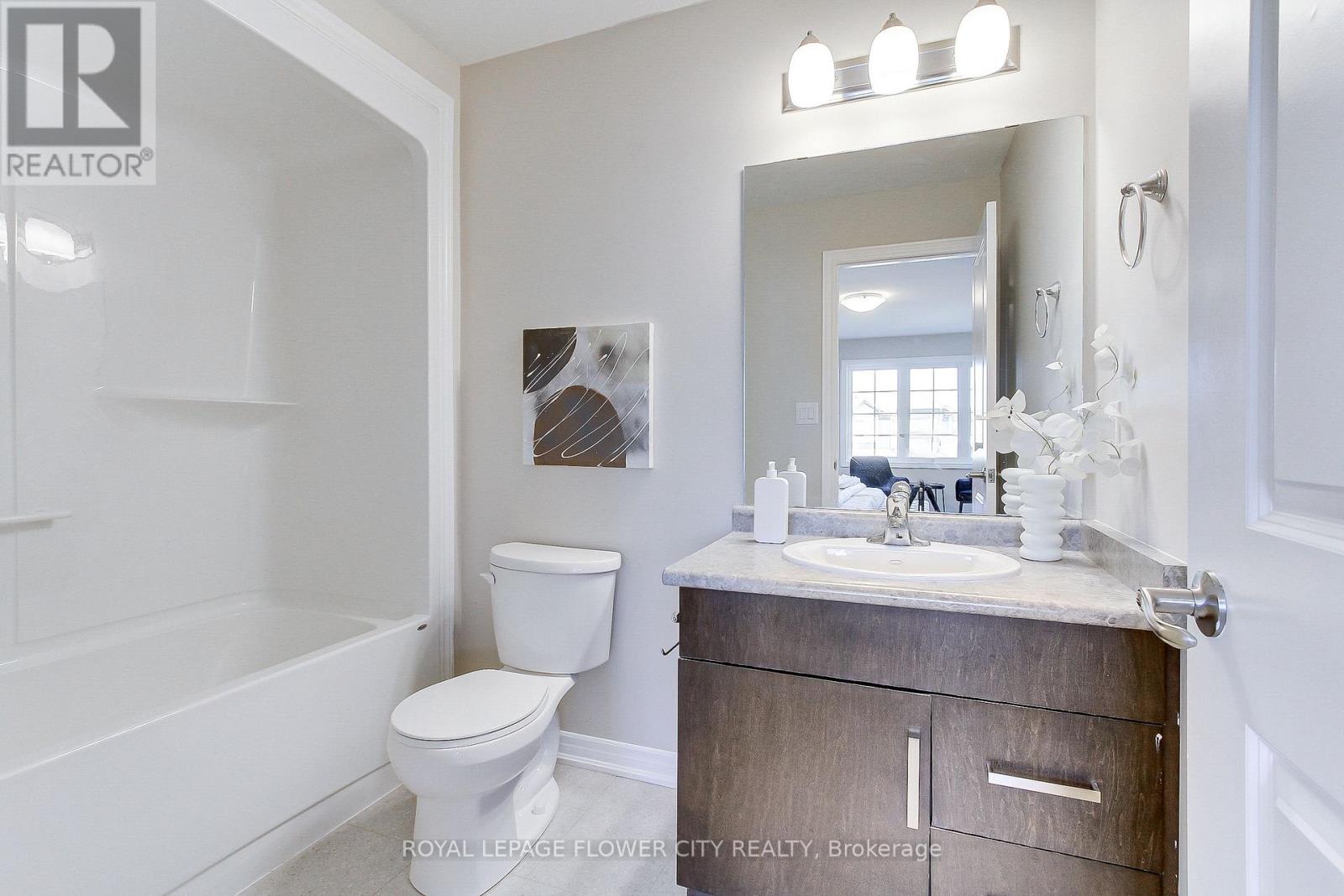 28 Wilkerson Street, Thorold, Ontario  L2V 0G4 - Photo 26 - X12531242