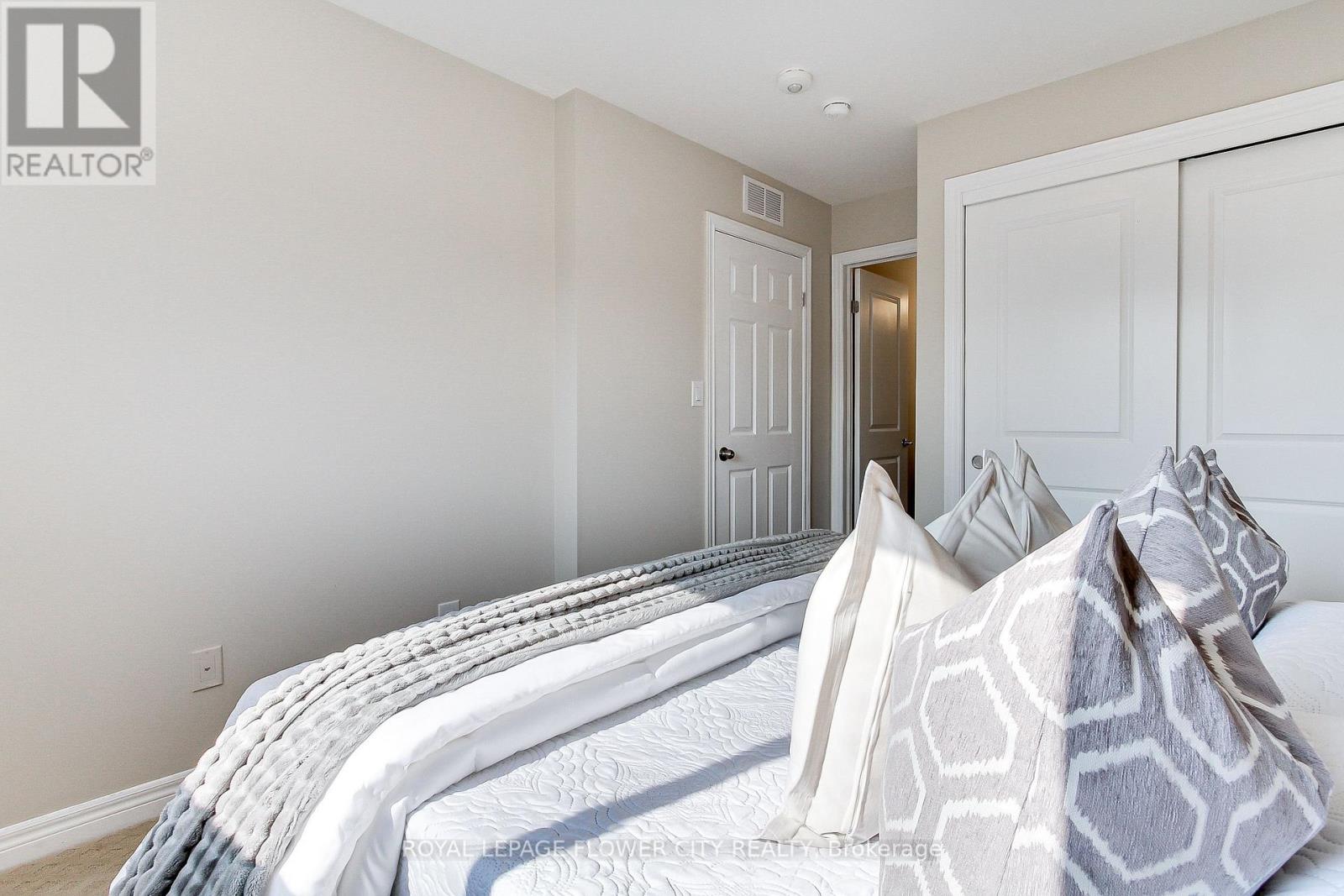 28 Wilkerson Street, Thorold, Ontario  L2V 0G4 - Photo 33 - X12531242