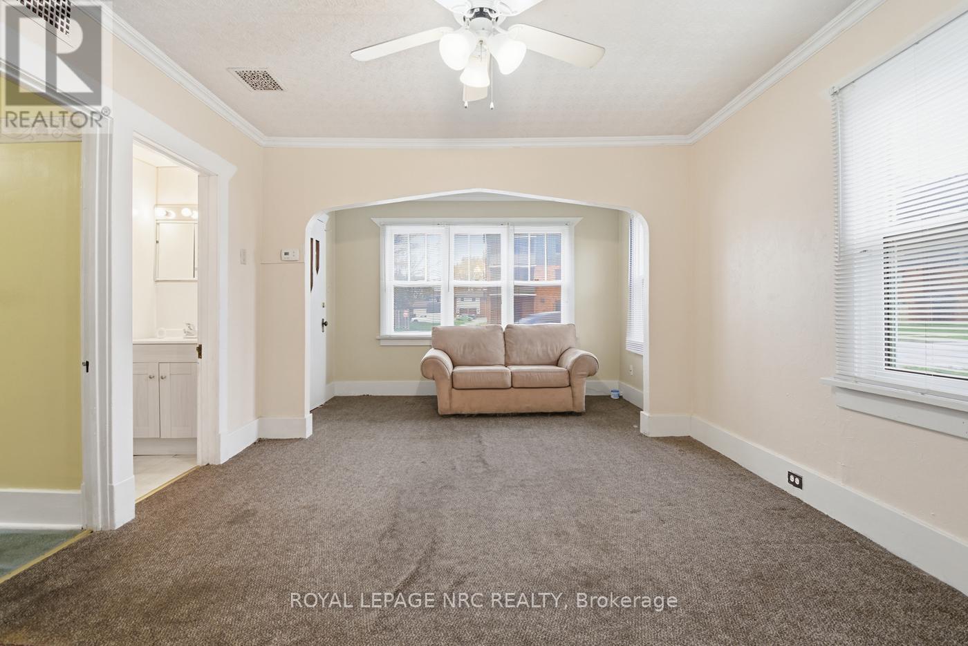 103 Main Street E, Port Colborne, Ontario  L3K 1S3 - Photo 4 - X12531322