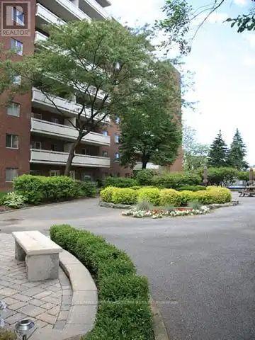 608 - 608 LAKE STREET, St. Catharines, Ontario