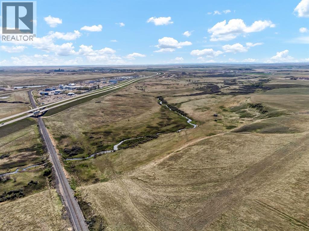 Black And White Trail, Rural Cypress County, Alberta  T1B 0G4 - Photo 7 - A2218140