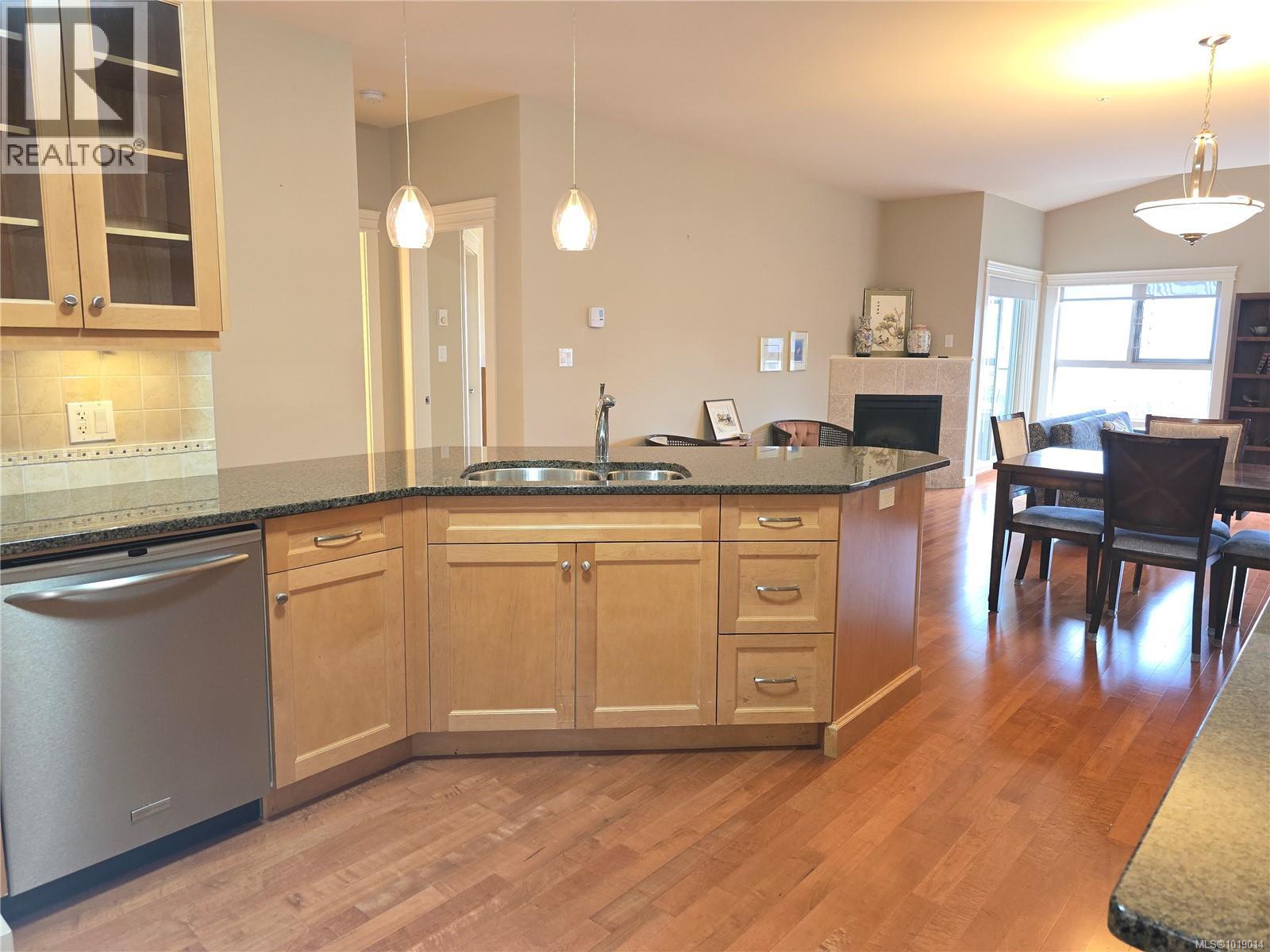 404 6728 Dickinson Rd, Nanaimo, British Columbia  V9V 1T3 - Photo 10 - 1019014