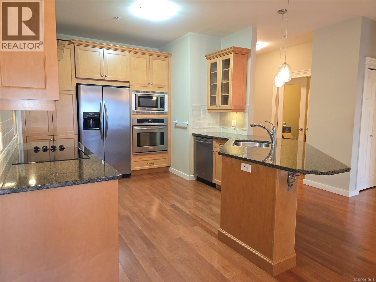 404 6728 Dickinson Rd, Nanaimo, British Columbia  V9V 1T3 - Photo 6 - 1019014