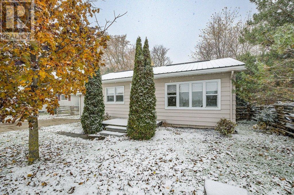 383 Wellington Street E, Wellington North, Ontario  N0G 2L2 - Photo 2 - X12531318