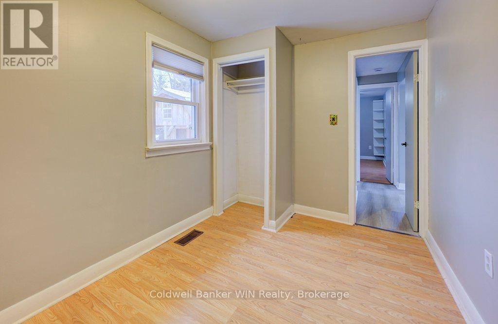 383 Wellington Street E, Wellington North, Ontario  N0G 2L2 - Photo 22 - X12531318