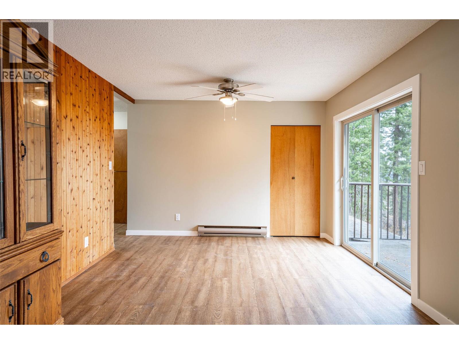 4358 Chamberlain Road, Spallumcheen, British Columbia  V4Y 0M1 - Photo 9 - 10368979