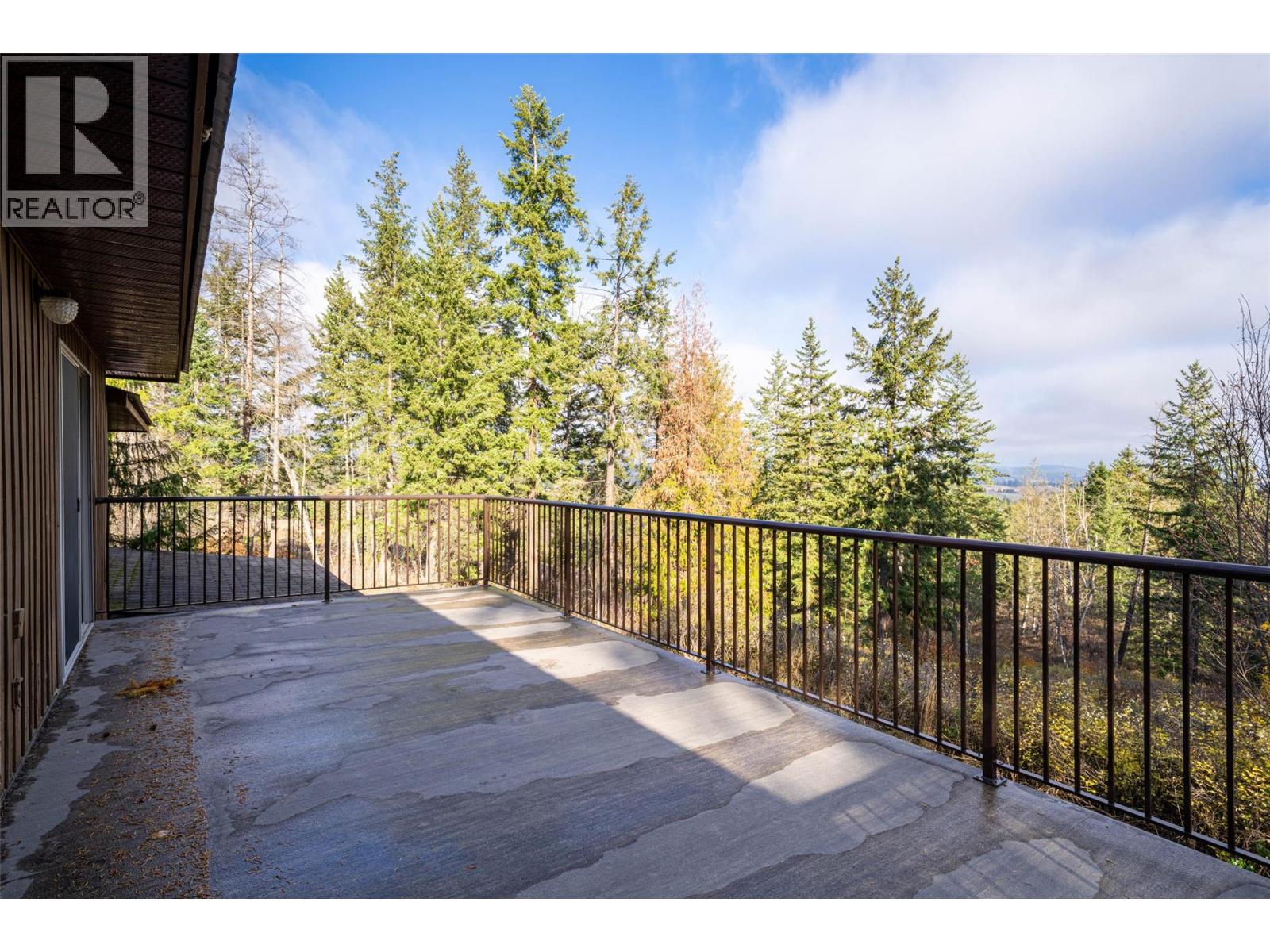 4358 Chamberlain Road, Spallumcheen, British Columbia  V4Y 0M1 - Photo 52 - 10368979