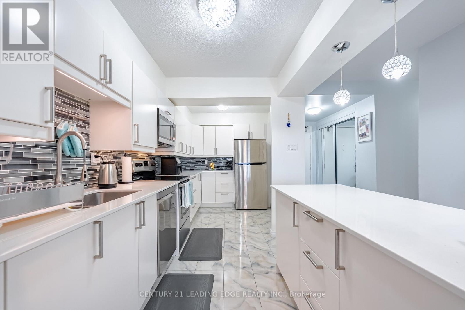 1506 - 45 Sunrise Avenue, Toronto, Ontario  M4A 2S3 - Photo 10 - C12531300