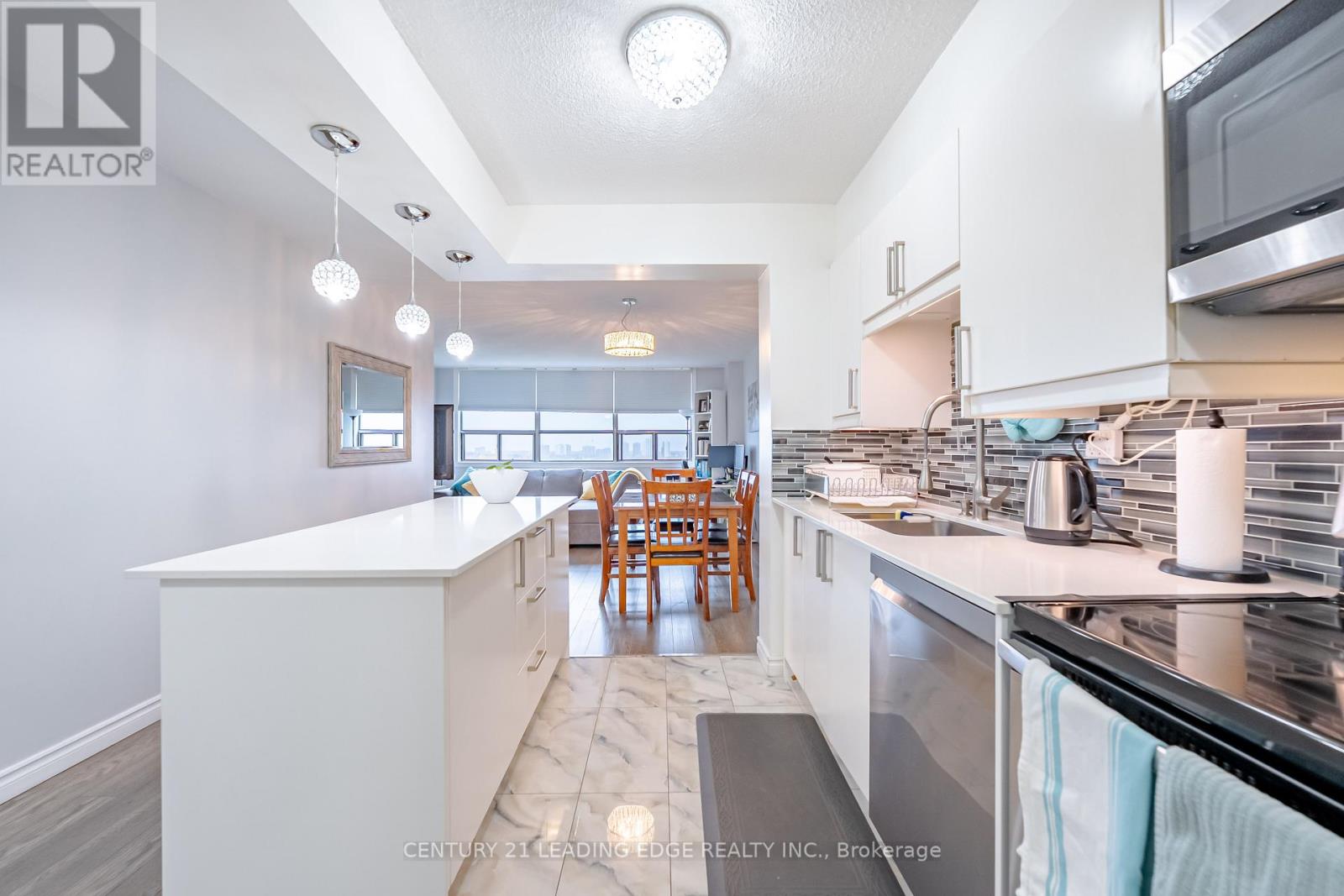 1506 - 45 Sunrise Avenue, Toronto, Ontario  M4A 2S3 - Photo 12 - C12531300