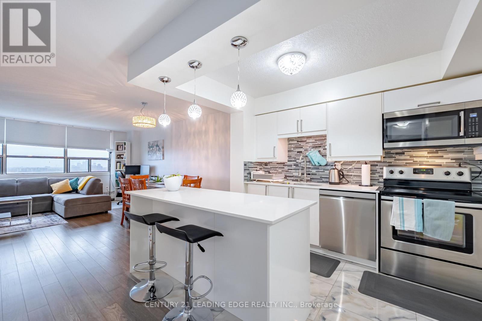 1506 - 45 Sunrise Avenue, Toronto, Ontario  M4A 2S3 - Photo 9 - C12531300