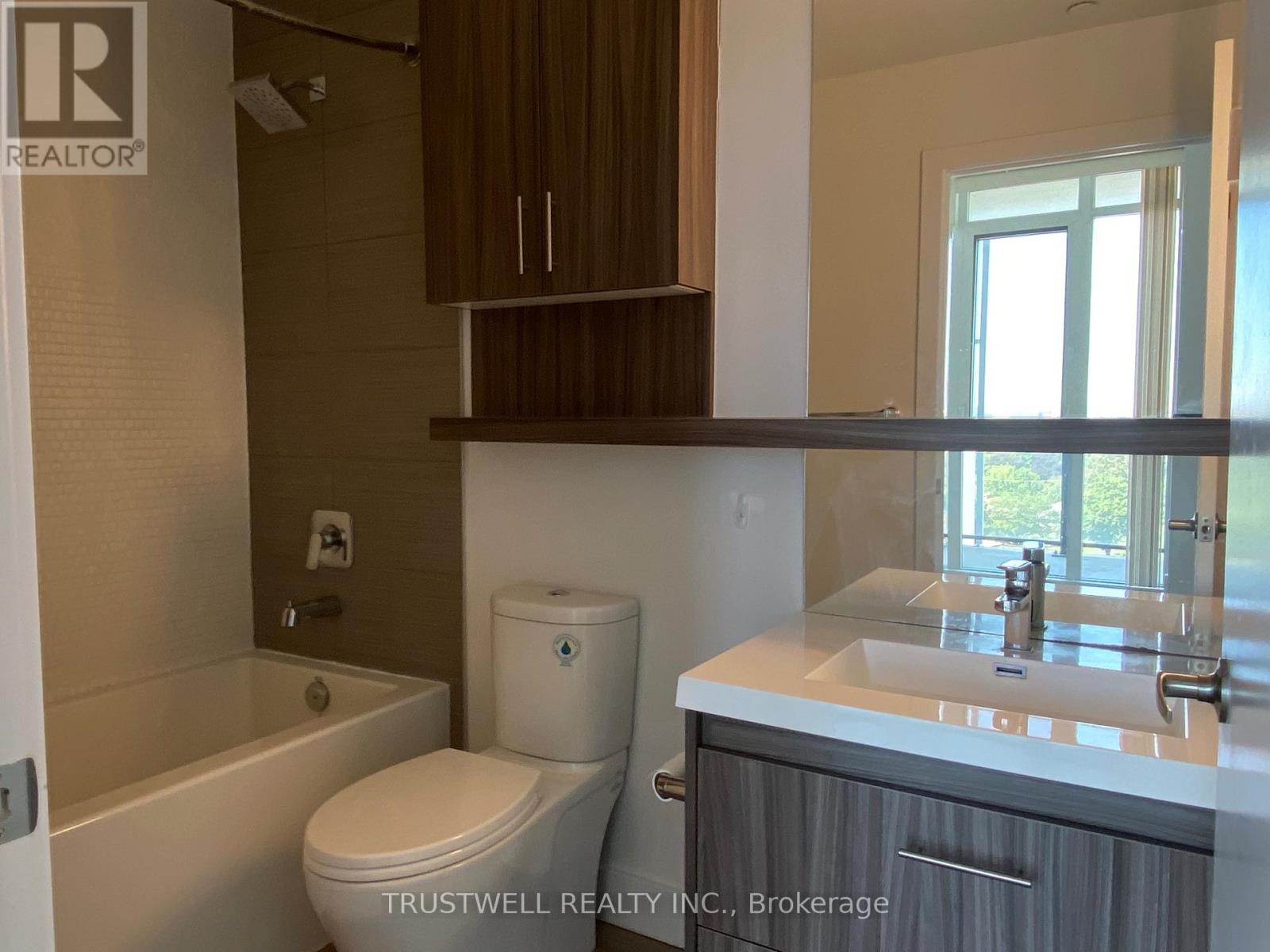 906 - 128 Fairview Mall Drive, Toronto, Ontario  M2J 0E8 - Photo 8 - C12531310