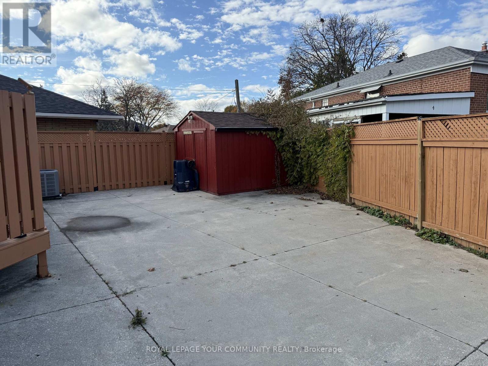 2 Mackinac Crescent, Toronto, Ontario  M1J 1P9 - Photo 5 - E12531314