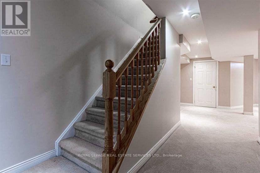 2220 Ridge Landing, Oakville, Ontario L6M 3L7 - Photo 17 - W12520400