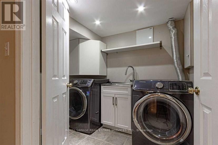 2220 Ridge Landing, Oakville, Ontario L6M 3L7 - Photo 21 - W12520400