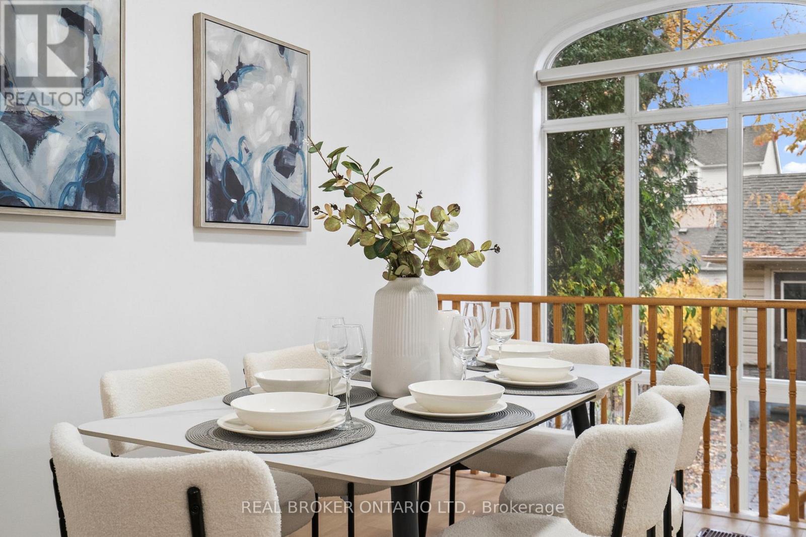 21 Spring Meadow Avenue, Markham, Ontario  L6B 1B5 - Photo 10 - N12531308