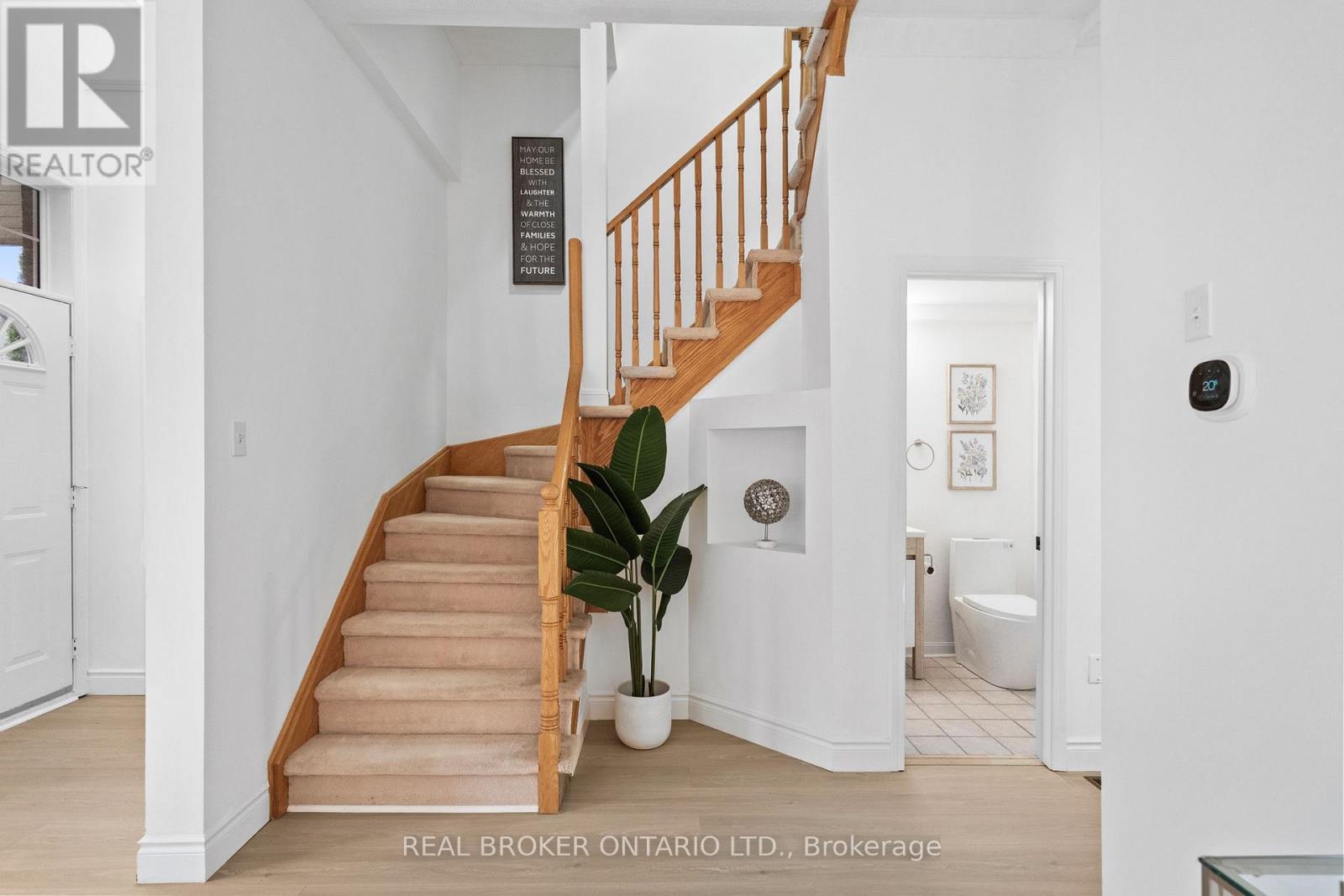 21 Spring Meadow Avenue, Markham, Ontario  L6B 1B5 - Photo 8 - N12531308