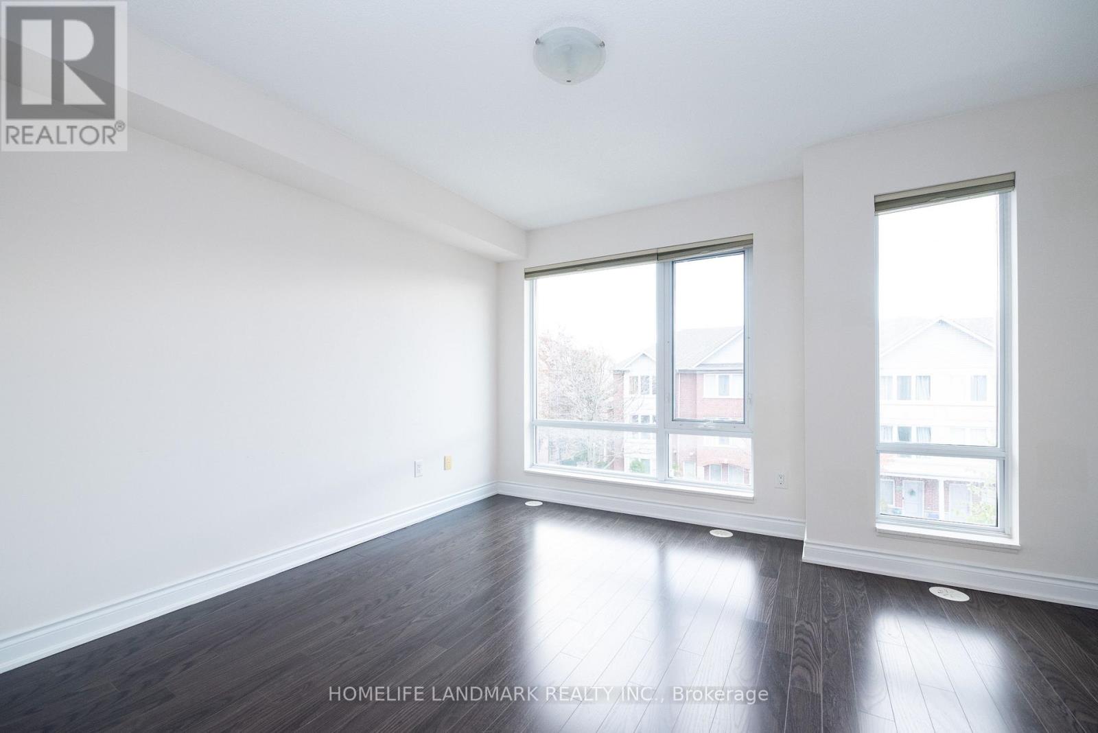 319 South Park Road, Markham, Ontario  L3T 0B9 - Photo 21 - N12531324