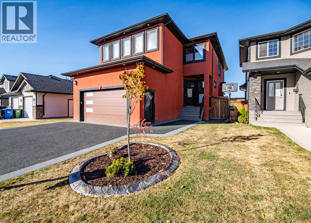 118 Turner Crescent, Red Deer, Alberta  T4N 6K7 - Photo 3 - A2253208