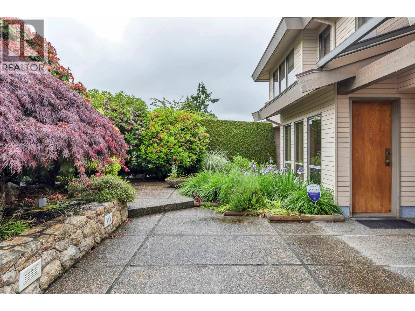 8660 Camden Crescent, Richmond, British Columbia  V7C 3G4 - Photo 3 - R3053512