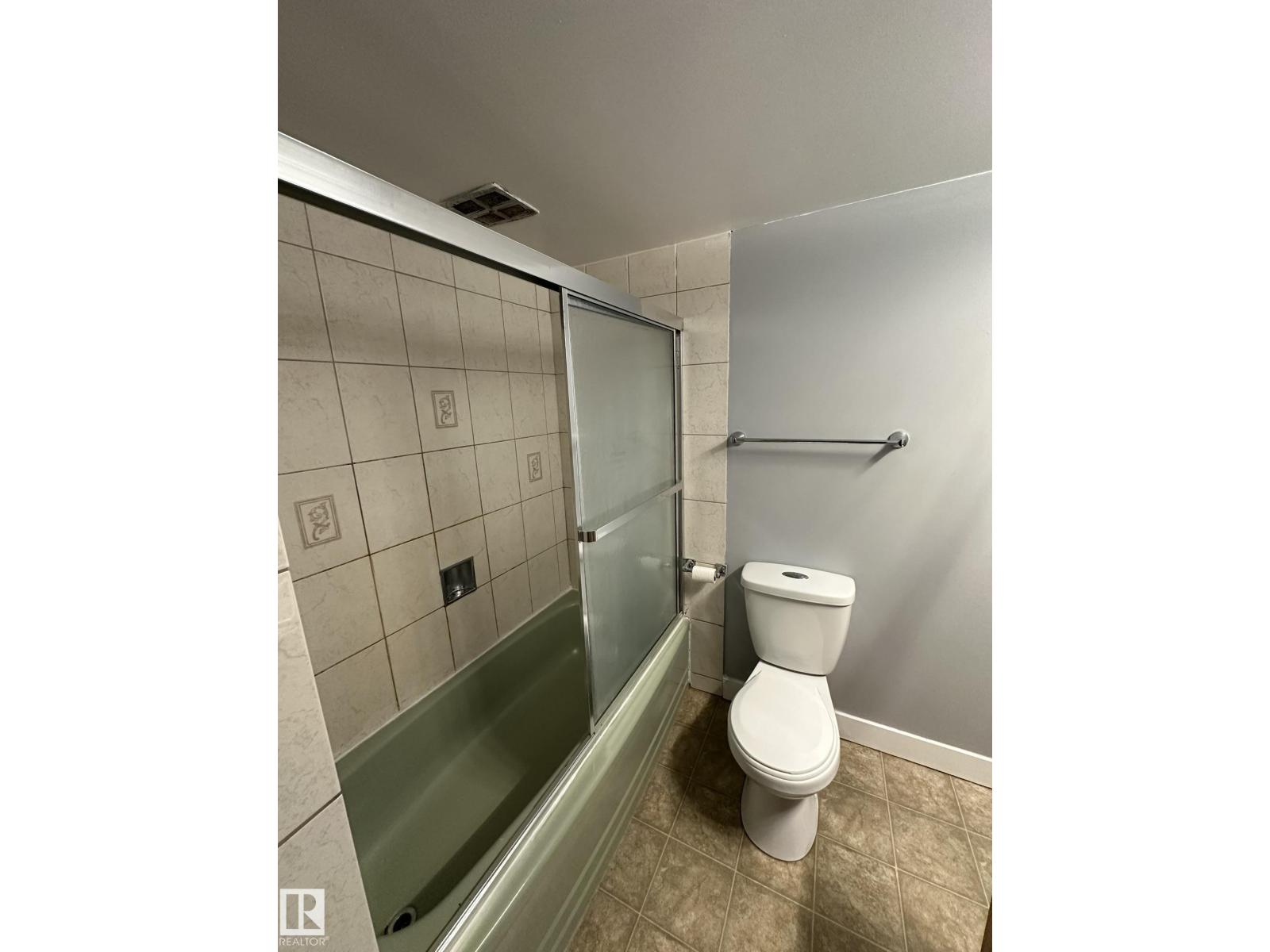 #75 8735 165 St Nw, Edmonton, Alberta  T5R 2R6 - Photo 17 - E4465345