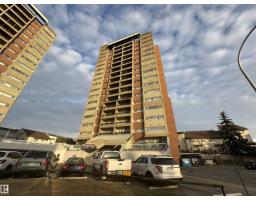 #75 8735 165 ST NW West Meadowlark Park