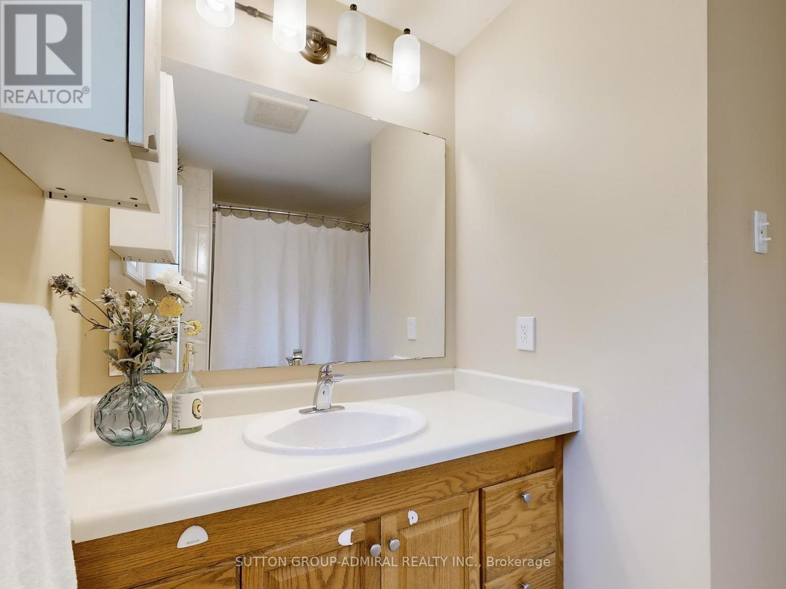 3453 Hannibal Road, Burlington, Ontario  L7M 1Z5 - Photo 34 - W12531306