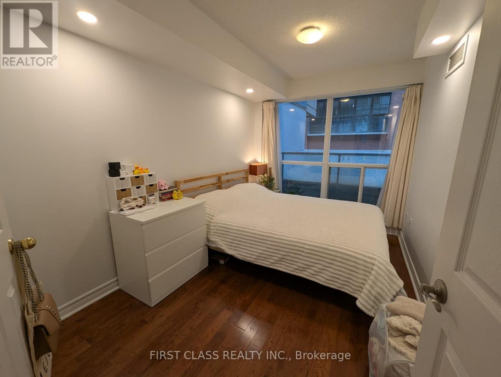 321 - 270 Wellington Street, Toronto, Ontario  M5V 3P5 - Photo 13 - C12529476