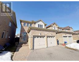 LOWER - 12 CASCADEN STREET, Toronto, Ontario