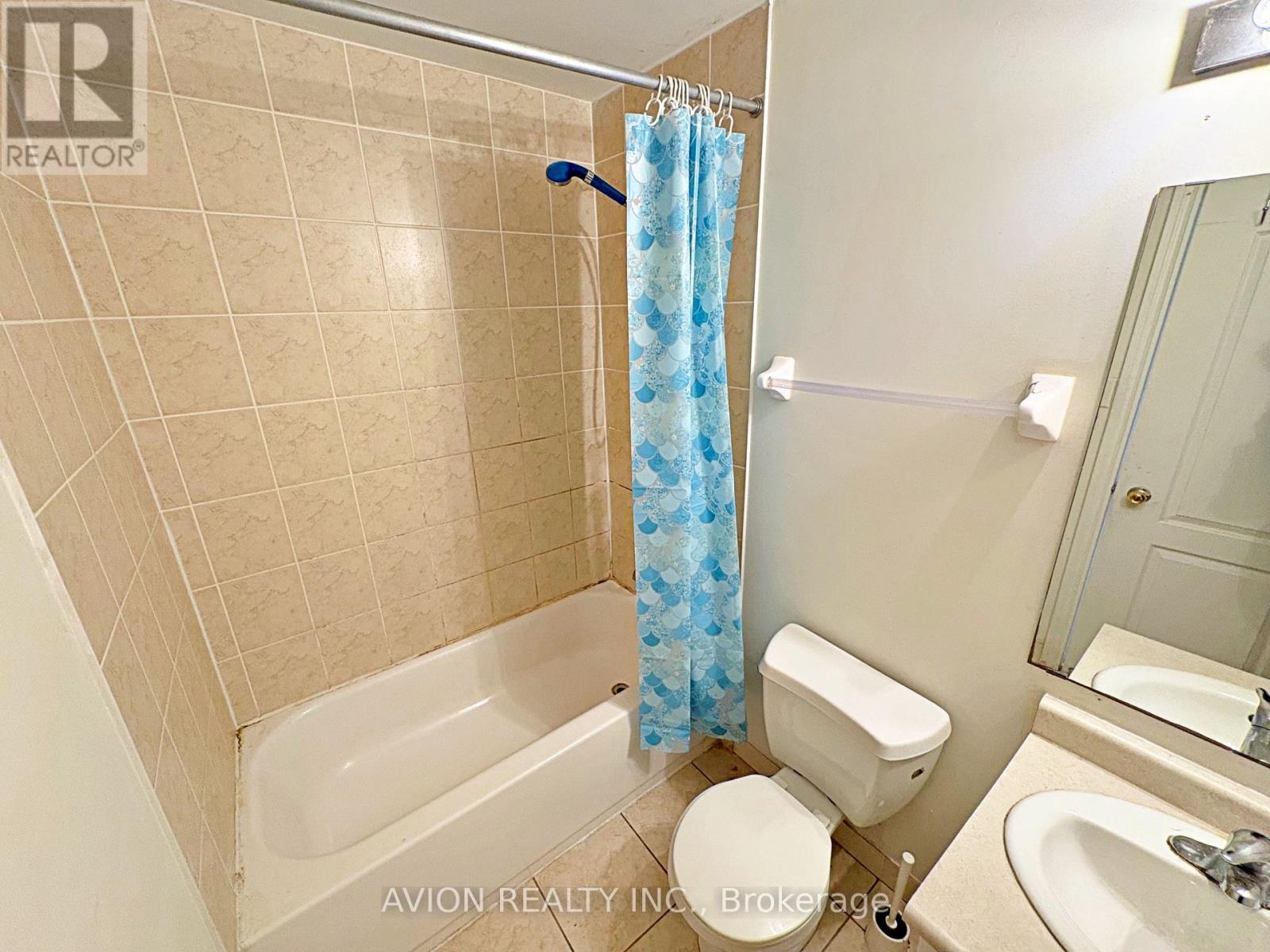 Lower - 12 Cascaden Street, Toronto, Ontario  M1V 5G5 - Photo 10 - E12530996