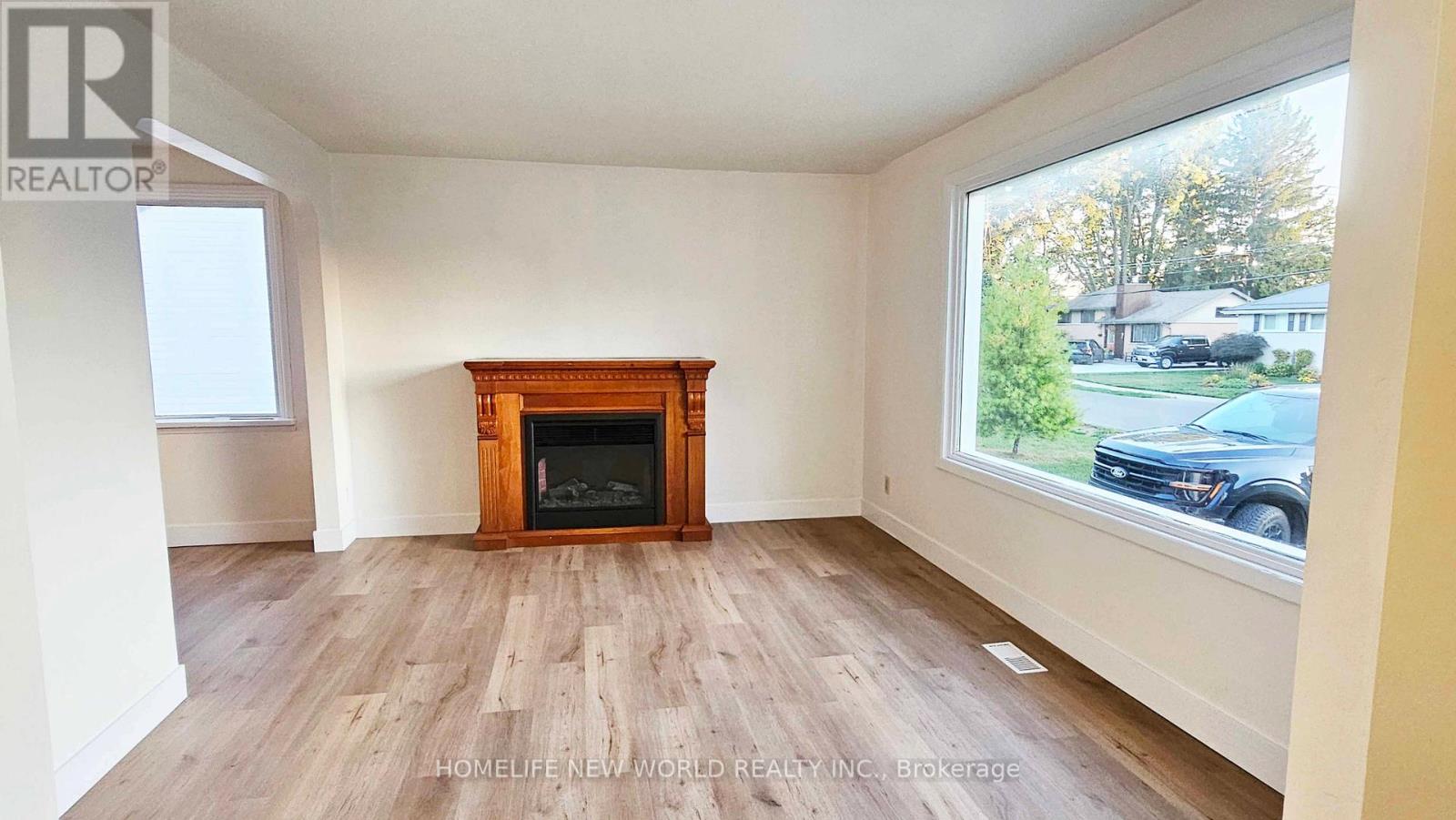 123 Lemoine Street, Belleville, Ontario  K8P 4G8 - Photo 10 - X12531294