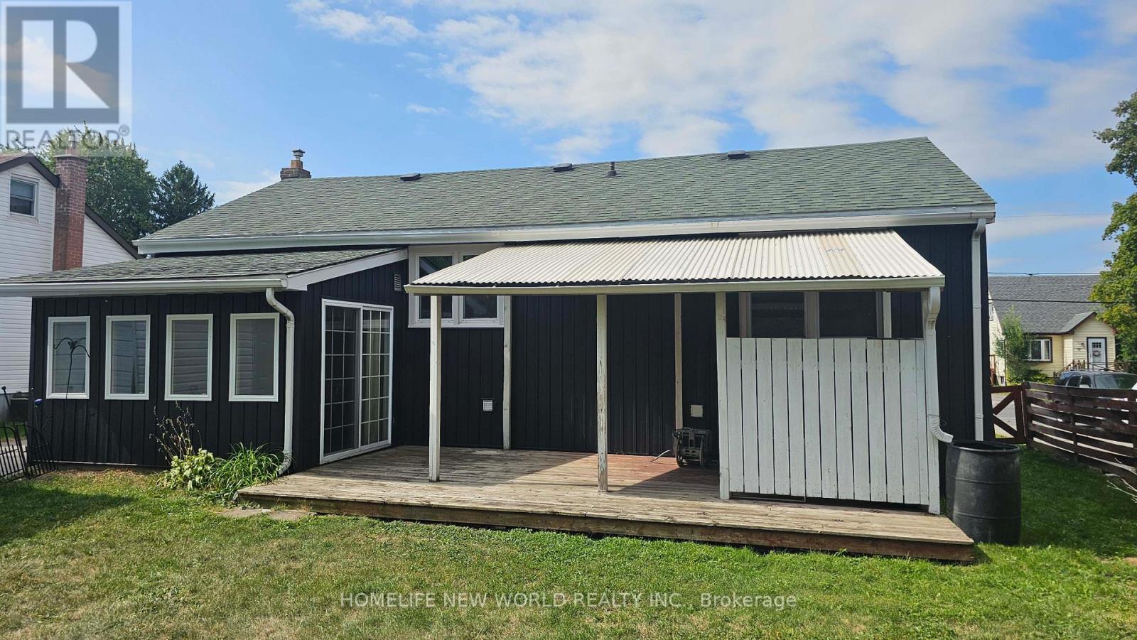 123 Lemoine Street, Belleville, Ontario  K8P 4G8 - Photo 6 - X12531294