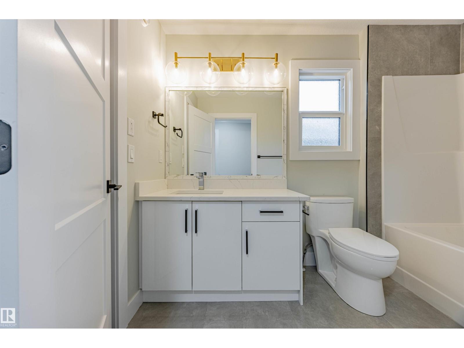 9007 181 Av Nw, Edmonton, Alberta  T5Z 0K1 - Photo 38 - E4465348