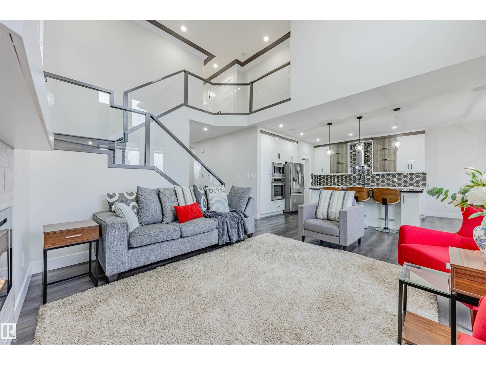 9007 181 Av Nw, Edmonton, Alberta  T5Z 0K1 - Photo 4 - E4465348