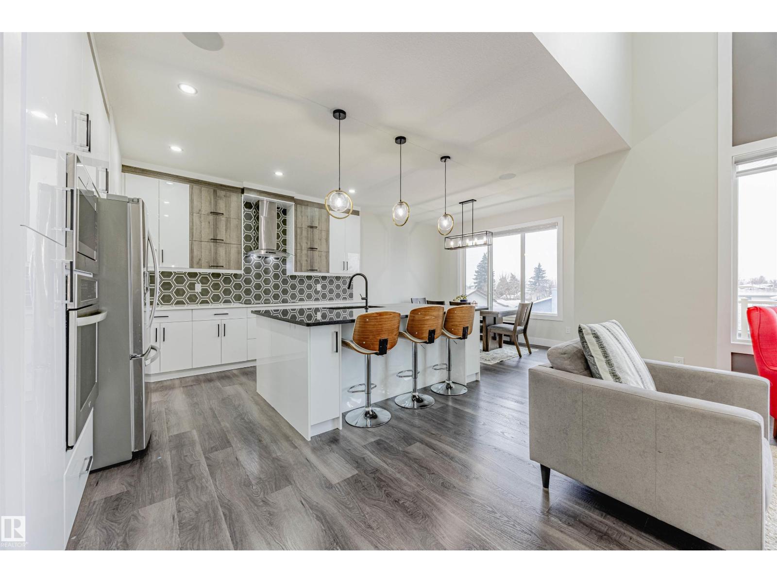 9007 181 Av Nw, Edmonton, Alberta  T5Z 0K1 - Photo 7 - E4465348