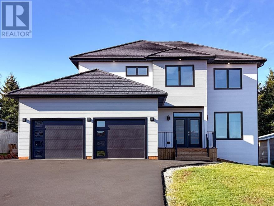 7 Maple Leaf Row, Stratford, Prince Edward Island  C1B 4C9 - Photo 1 - 202527683