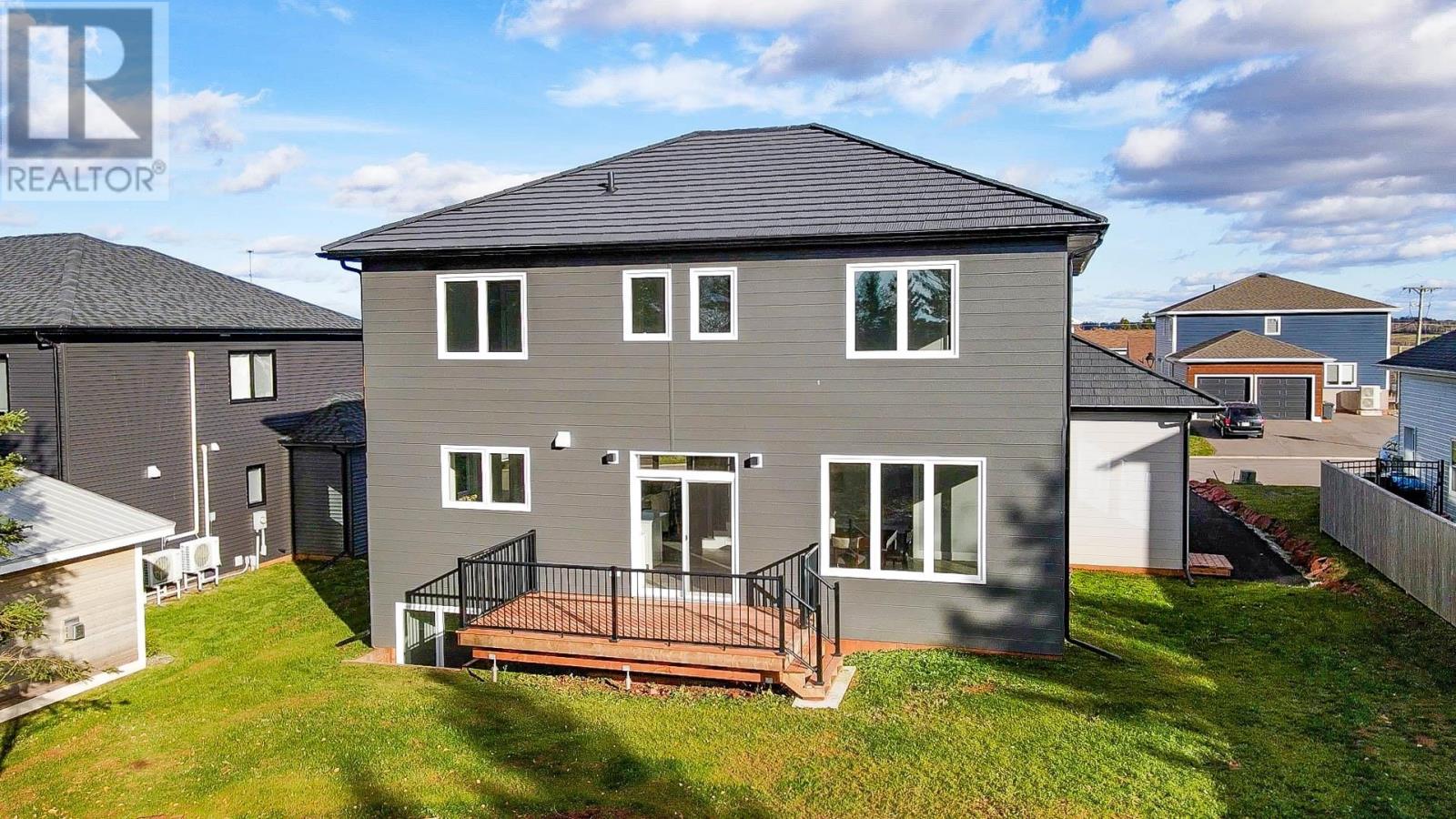 7 Maple Leaf Row, Stratford, Prince Edward Island  C1B 4C9 - Photo 45 - 202527683