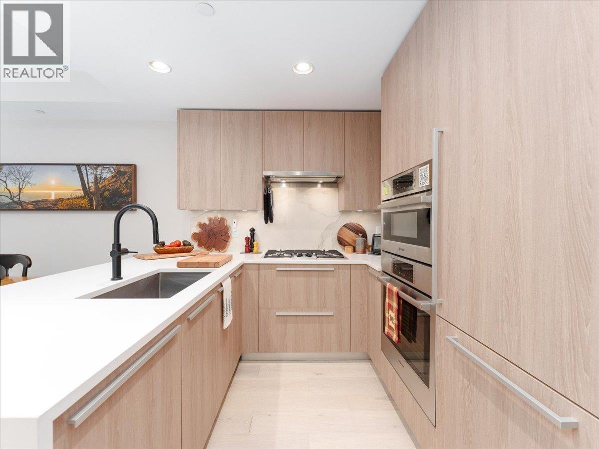 101 2738 Library Lane, North Vancouver, British Columbia  V7J 0B3 - Photo 10 - R3064574