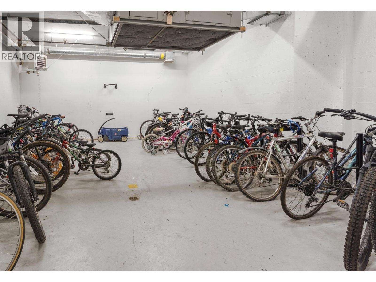 101 2738 Library Lane, North Vancouver, British Columbia  V7J 0B3 - Photo 32 - R3064574